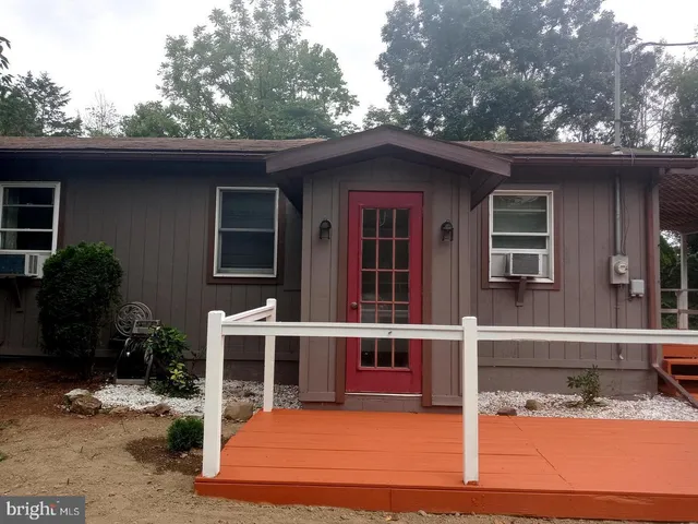 $1,600 | 171 Forge Road, Womelsdorf, PA 19567