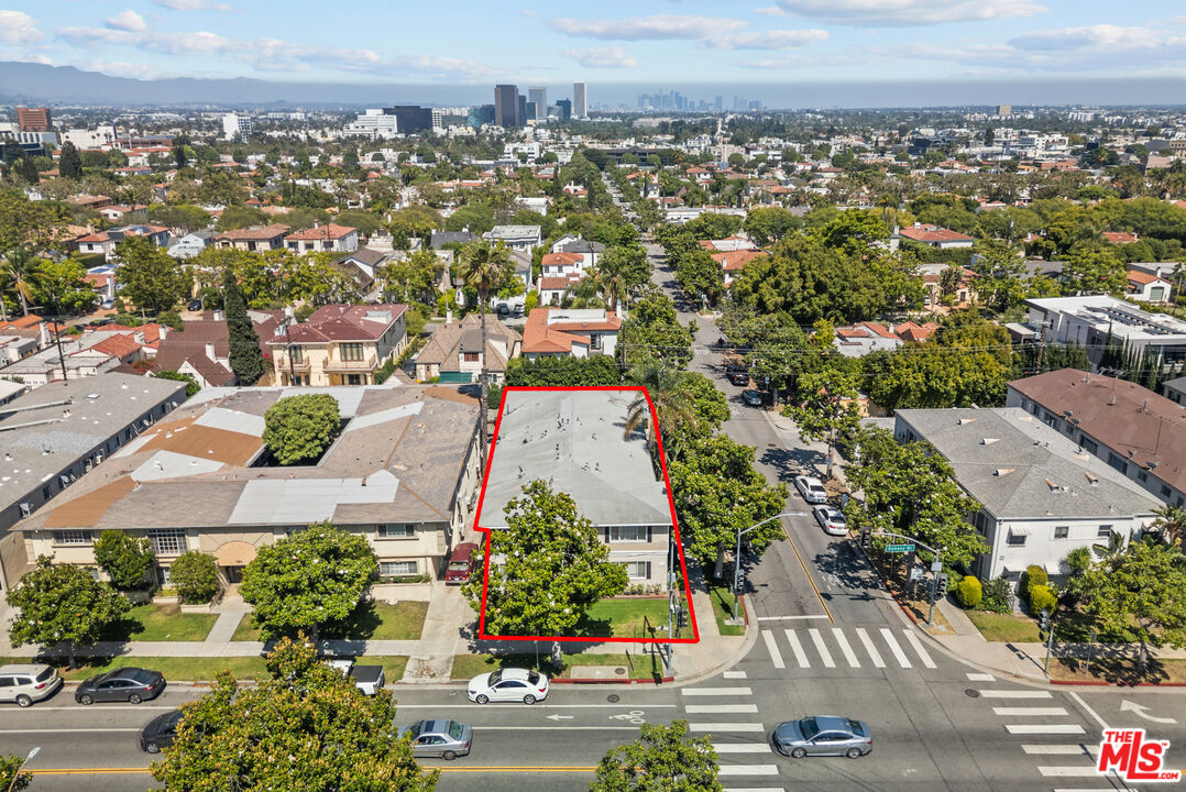 272 South Doheny Drive, Unit 1 Beverly Hills, CA 90211 - Photo 5 of 44 an aerial view of a city