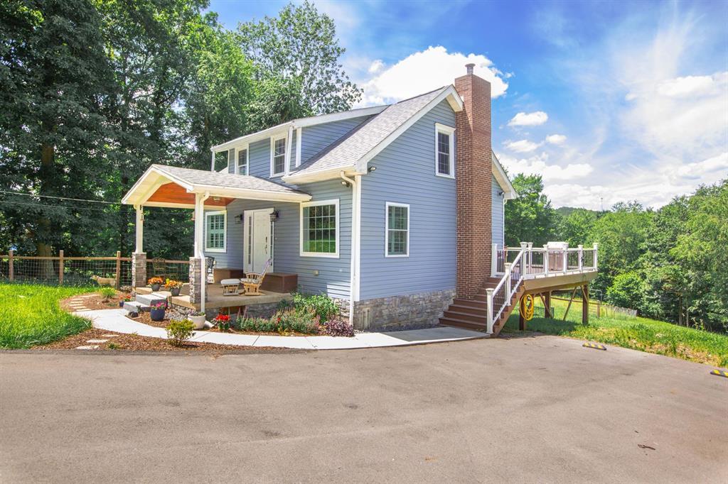 484 Tank Farm Road Aliquippa, PA 15001 - Photo 3 of 45