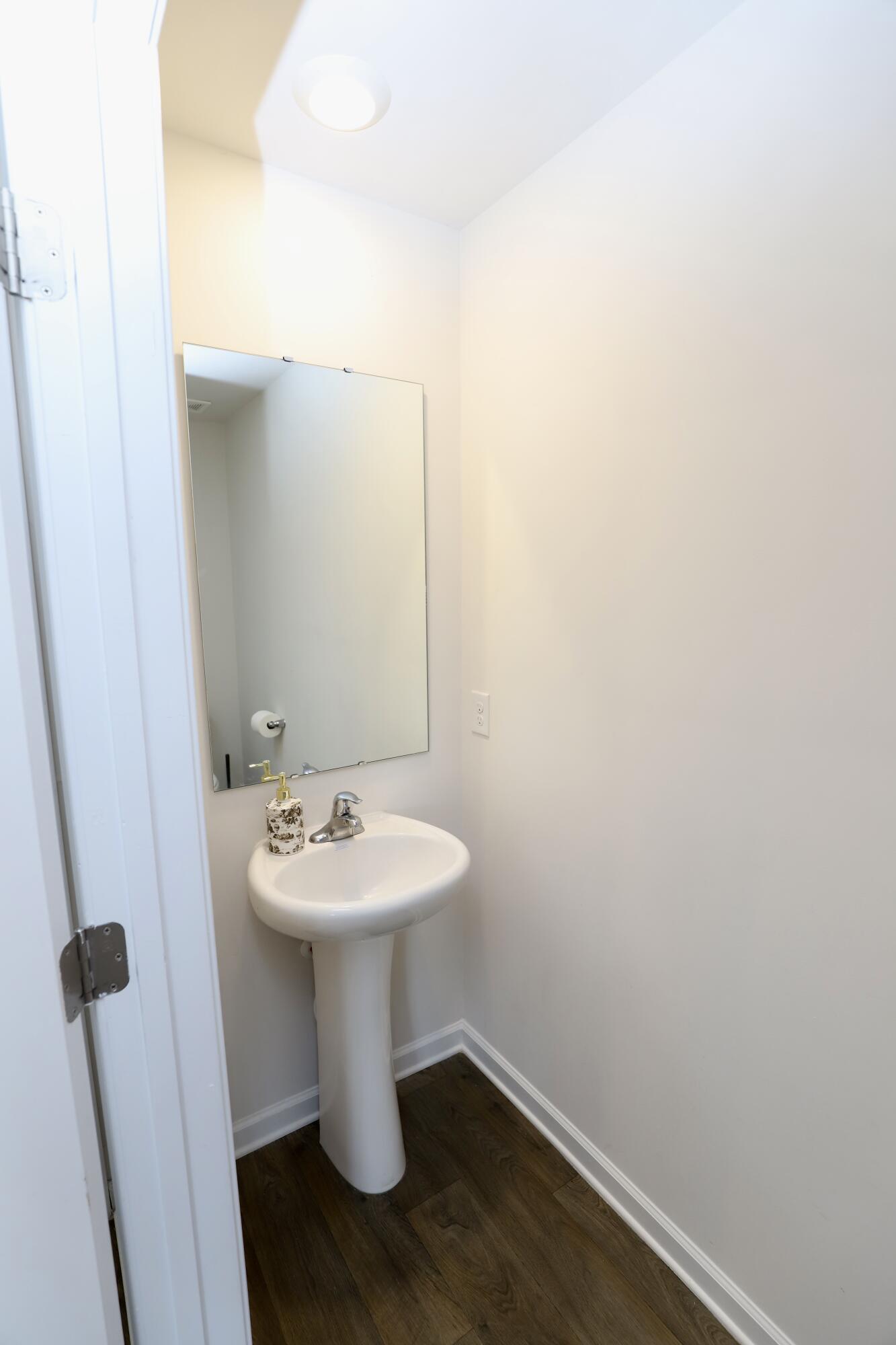 352 Sandbach Road Columbia, SC 29209 - Photo 10 of 78 E0CF3494-8B39-46AD-A48A-5EA7248ECB33_1_2