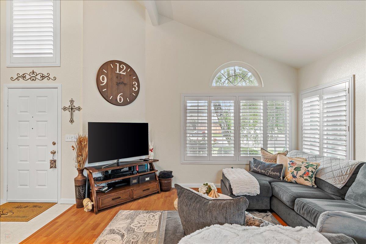 1565 Daniels Street Manteca, CA 95337 - Photo 12 of 59