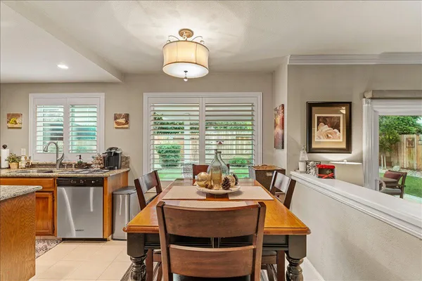 $599,900 | 1565 Daniels Street, Manteca, CA 95337