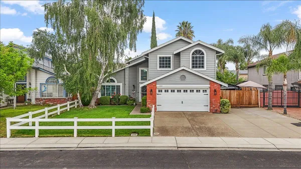 $599,900 | 1565 Daniels Street, Manteca, CA 95337