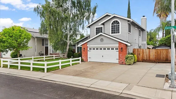 $599,900 | 1565 Daniels Street, Manteca, CA 95337