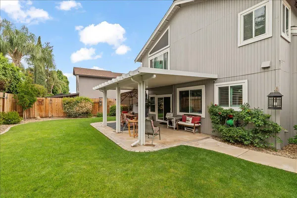 $599,900 | 1565 Daniels Street, Manteca, CA 95337