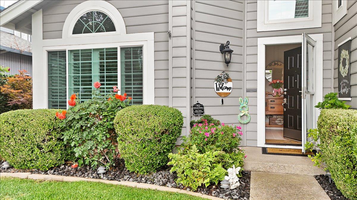 1565 Daniels Street Manteca, CA 95337 - Photo 8 of 59