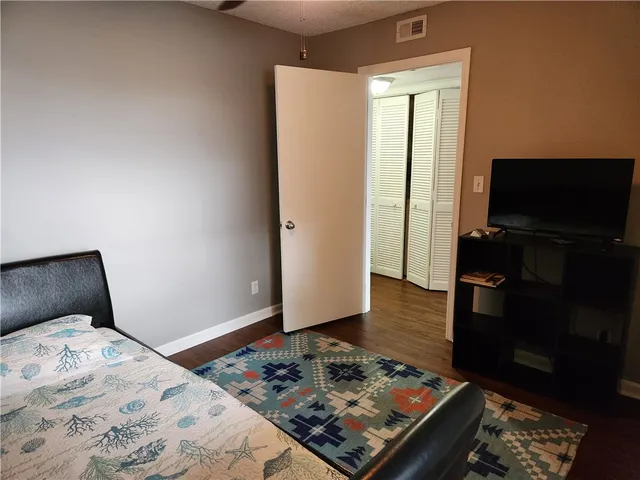 $3,000 | 102 South Island Square Drive, Unit 102, St. Simons Island, GA 31522