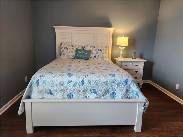 $3,000 | 102 South Island Square Drive, Unit 102, St. Simons Island, GA 31522