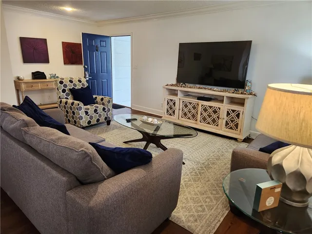 $3,000 | 102 South Island Square Drive, Unit 102, St. Simons Island, GA 31522