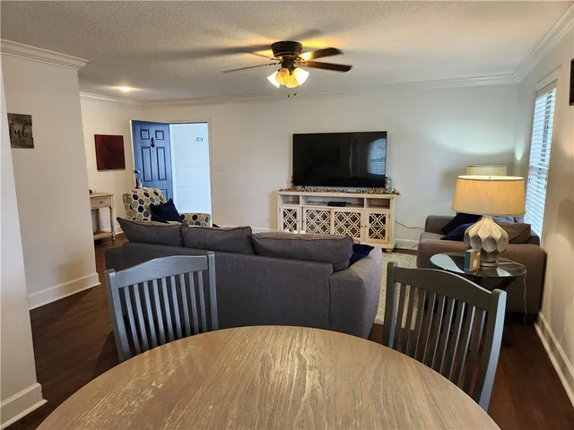 $3,000 | 102 South Island Square Drive, Unit 102, St. Simons Island, GA 31522