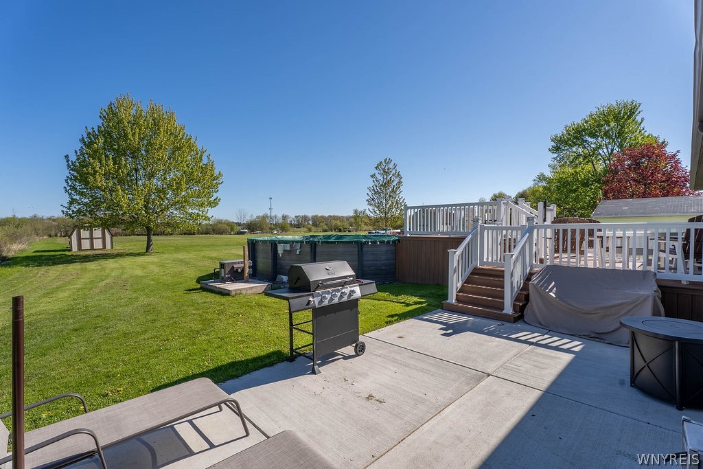 3889 Slusaric Road Wheatfield, NY 14120 - Photo 38 of 50