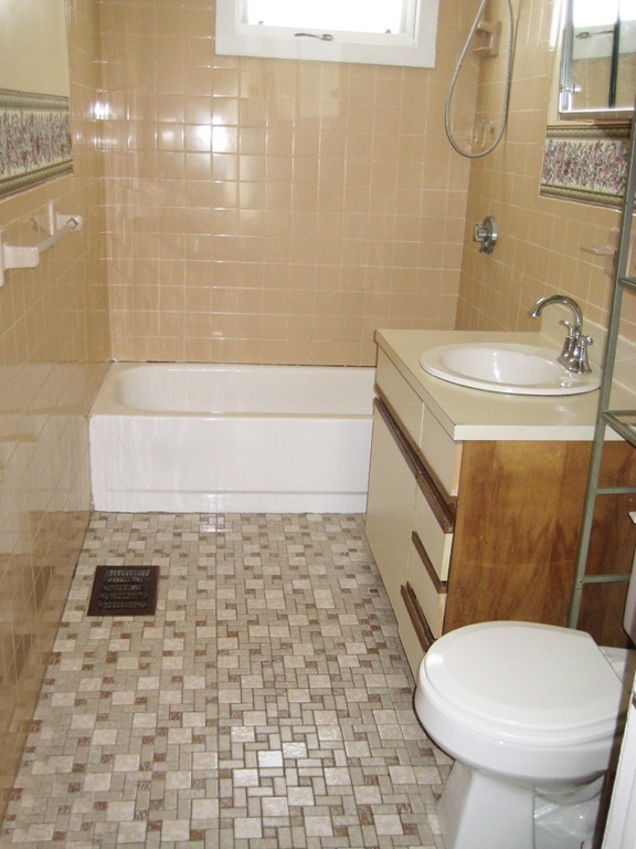5 Denmark Street Dedham, MA 02026 - Photo 8 of 19 Gallery Image 8