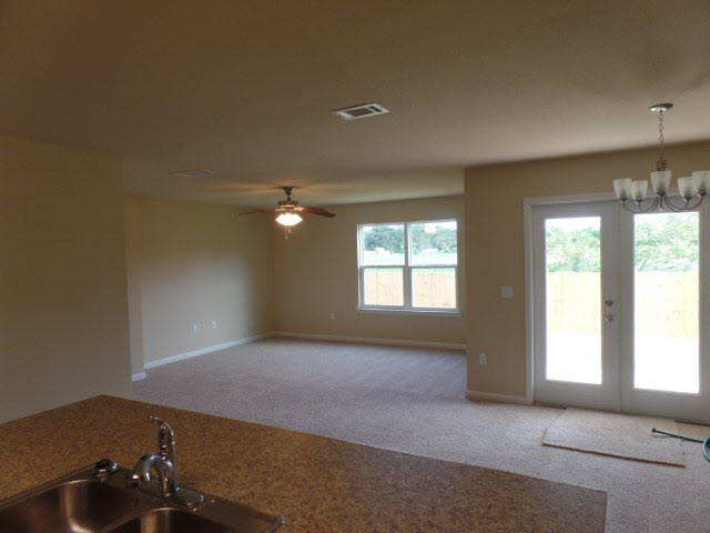 1009 Summerton Drive Foley, AL 36535 - Photo 2 of 6 Living dining area
