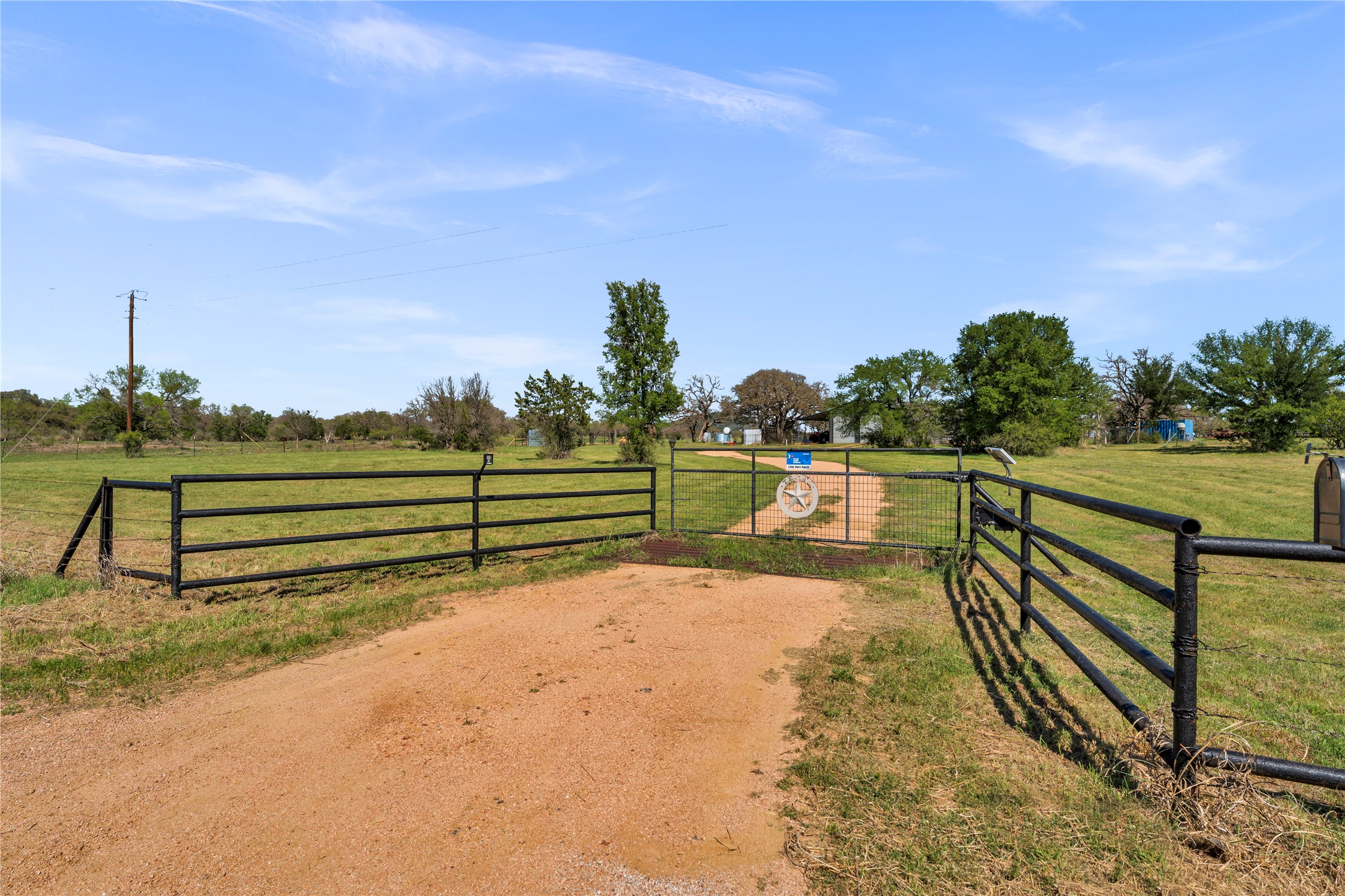 6475 County Road 216 Bluffton, TX 78607 - Photo 21 of 33 a view of a park with large trees