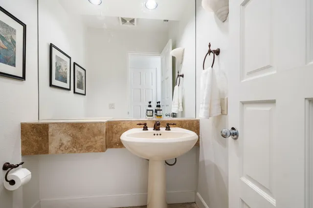 $939,000 | 416 Desert Holly Drive, Palm Desert, CA 92211