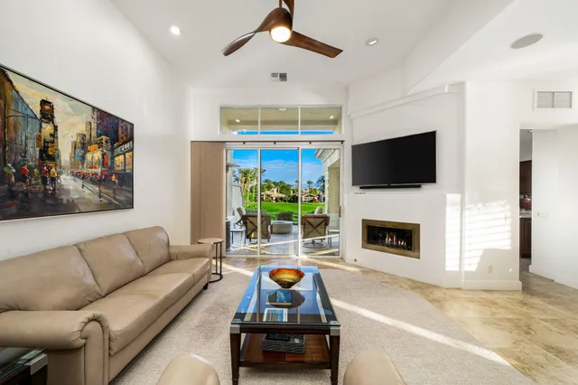 $939,000 | 416 Desert Holly Drive, Palm Desert, CA 92211