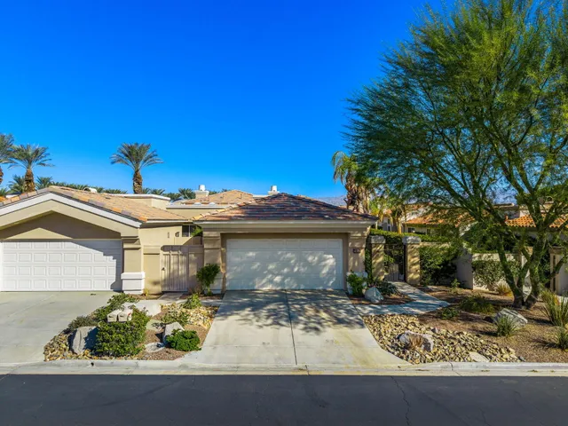 $939,000 | 416 Desert Holly Drive, Palm Desert, CA 92211