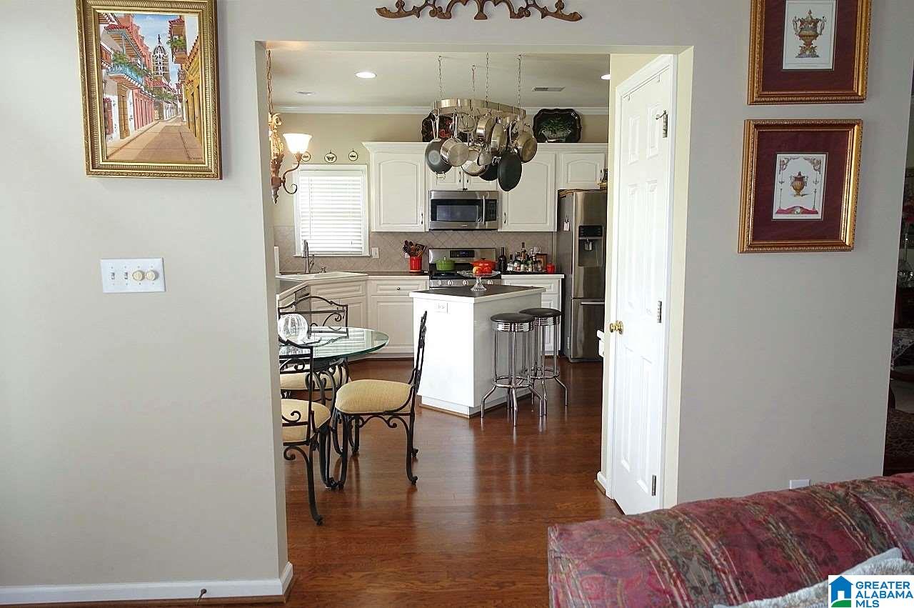 208 Beaver Crest Pelham, AL 35124 - Photo 13 of 25