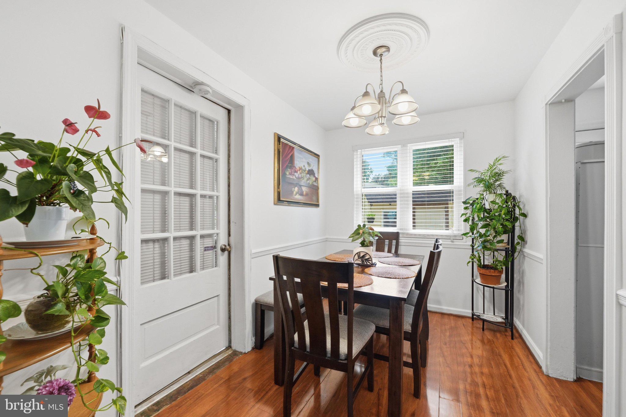 11931 Centerhill Street Silver Spring, MD 20902 - Photo 7 of 45