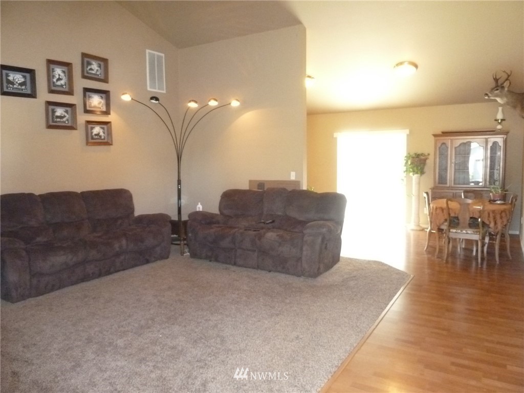 2310 Scheuber Ridge Court Centralia, WA 98531 - Photo 4 of 15 Gallery Image 4
