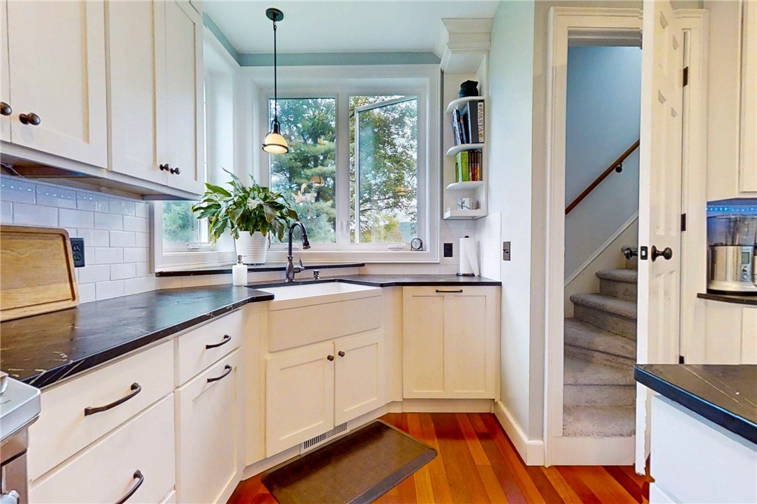 65 East 4th Street Corning, NY 14830 - Photo 18 of 50