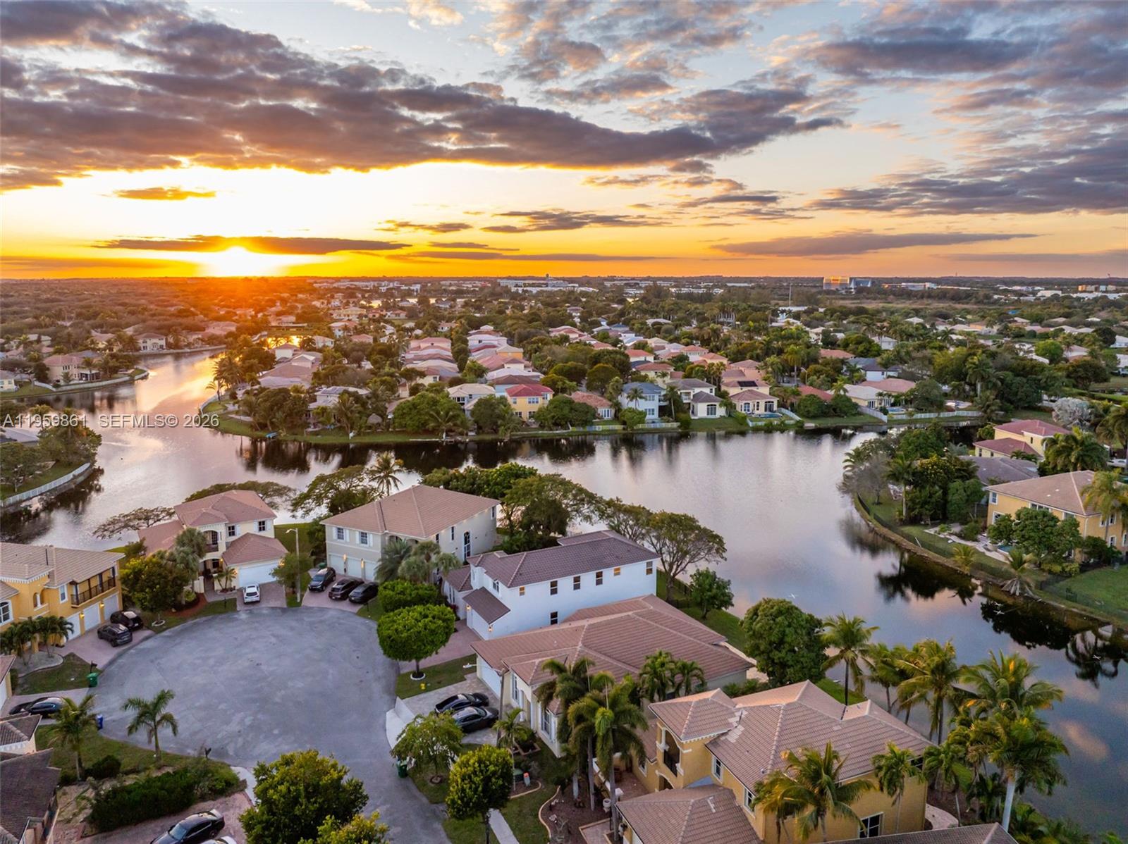 13229 Southwest 28th Street Miramar, FL 33027 - Photo 35 of 43