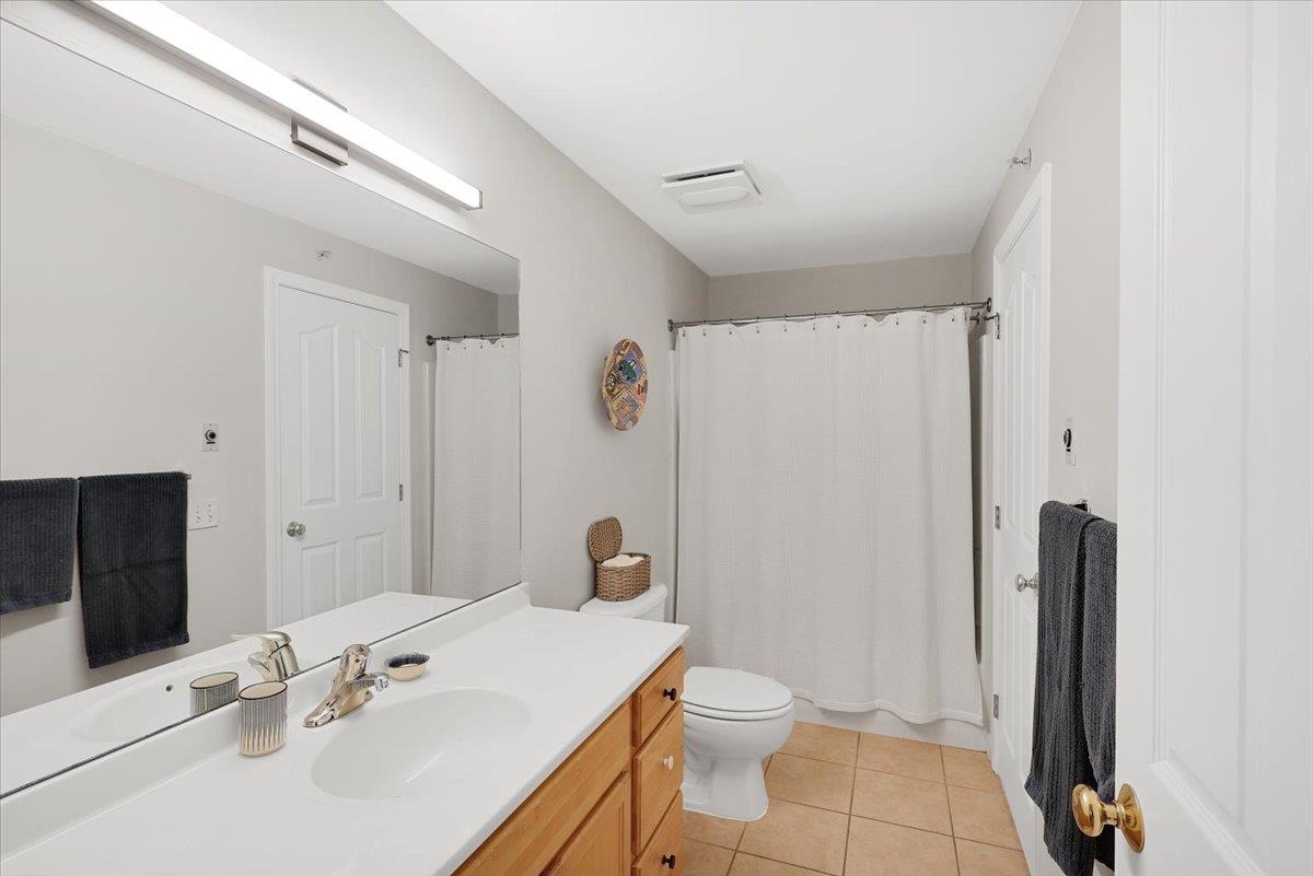 83 Claire Point Road Burlington, VT 05408 - Photo 11 of 40