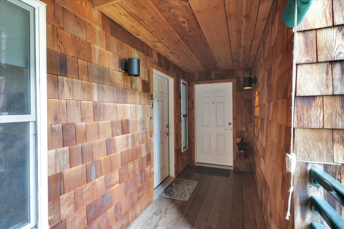 83 Claire Point Road Burlington, VT 05408 - Photo 17 of 40