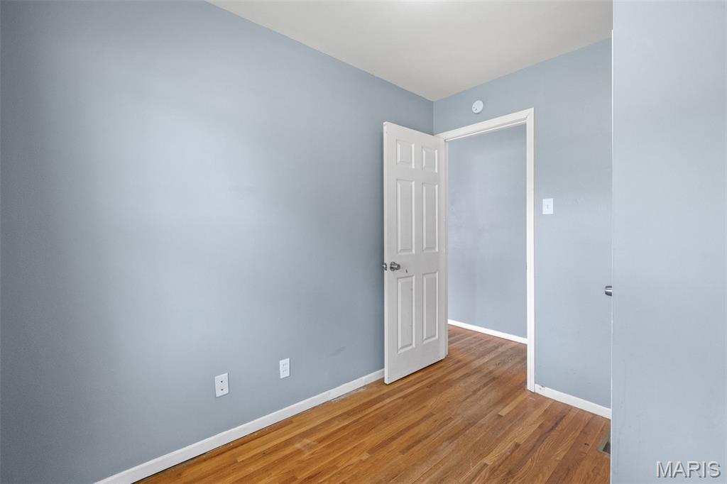 421 Midlothian Road St. Louis, MO 63137 - Photo 18 of 51