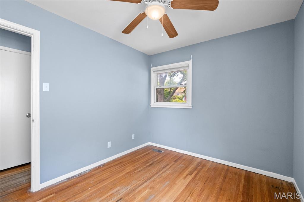 421 Midlothian Road St. Louis, MO 63137 - Photo 24 of 51