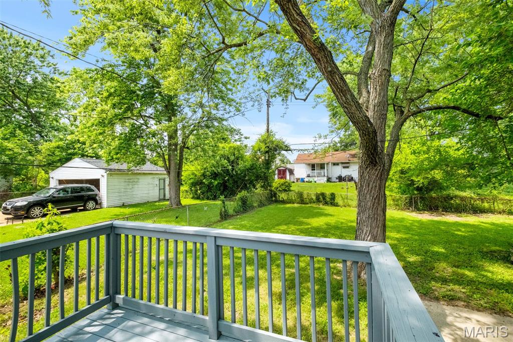 421 Midlothian Road St. Louis, MO 63137 - Photo 42 of 51