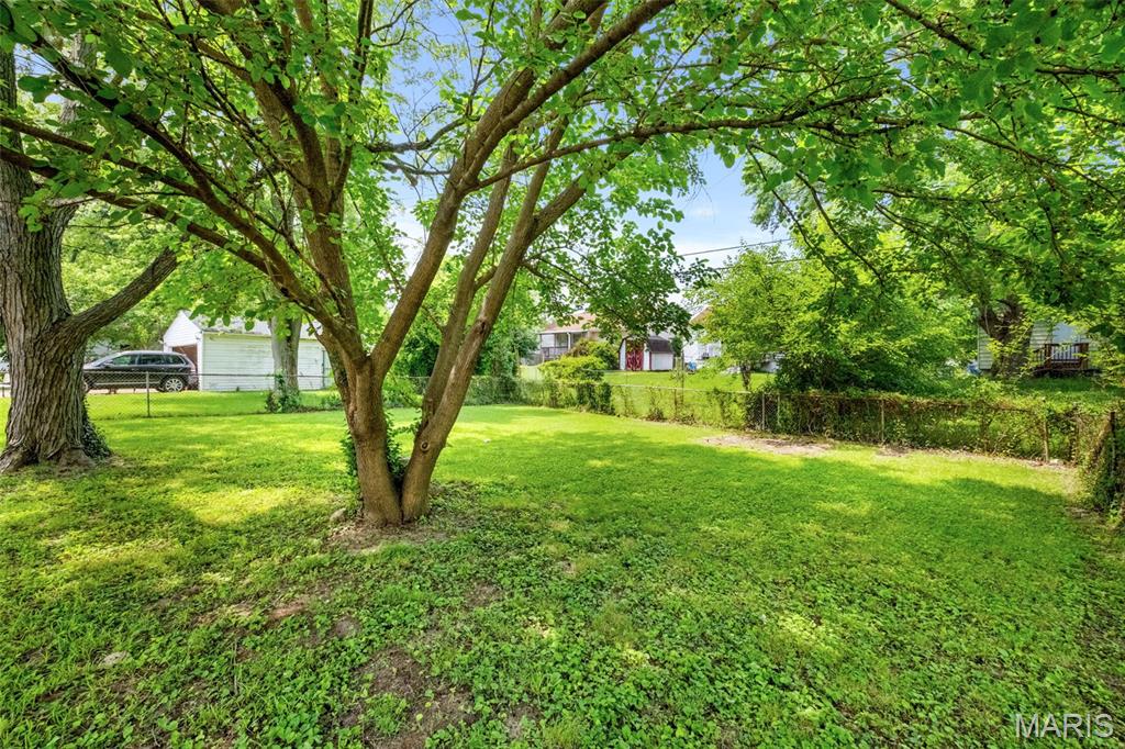 421 Midlothian Road St. Louis, MO 63137 - Photo 48 of 51