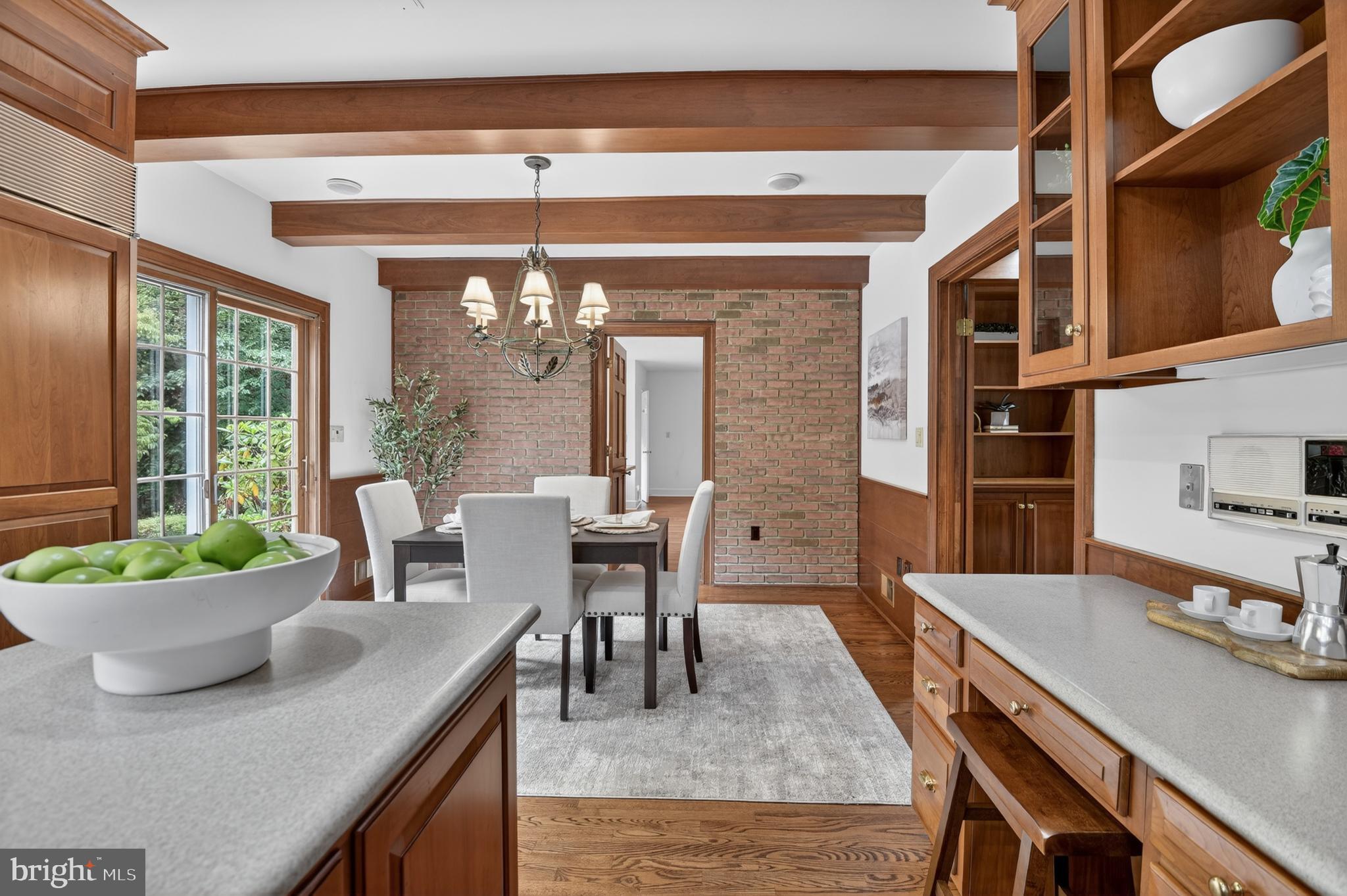11300 Tara Road Potomac, MD 20854 - Photo 32 of 68 Gallery Image 32