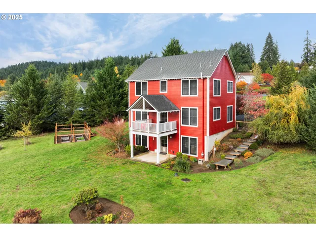 $800,000 | 33336 Crown Point Drive, Warren, OR 97053