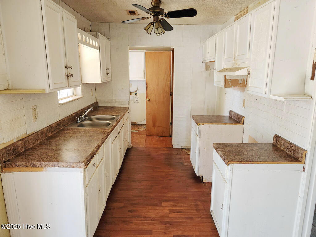 3941 Burnette Farm Road Tarboro, NC 27886 - Photo 10 of 24 KITCHEN