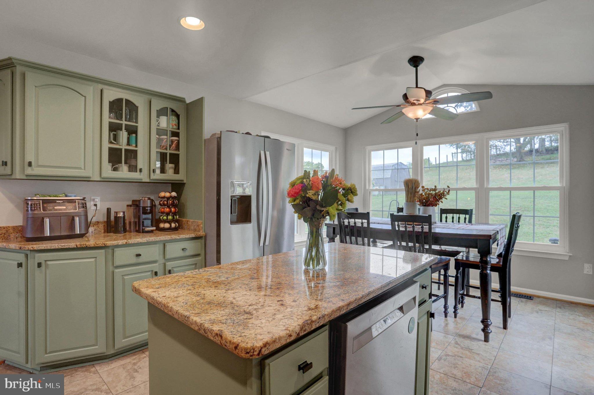 4420 Bark Hill Road Union Bridge, MD 21791 - Photo 18 of 52 Kitchen showing the breakfast nook