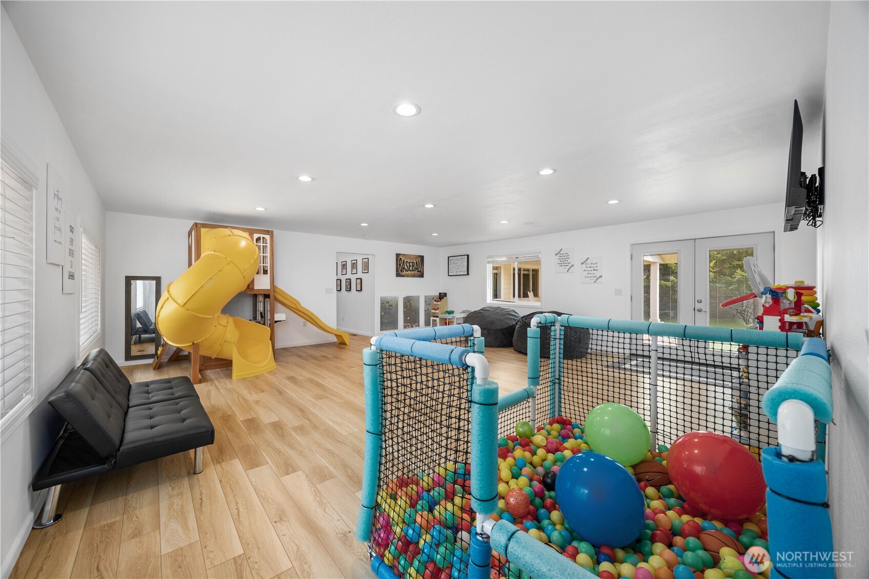 4621 Navarre Coulee Road Chelan, WA 98816 - Photo 33 of 38