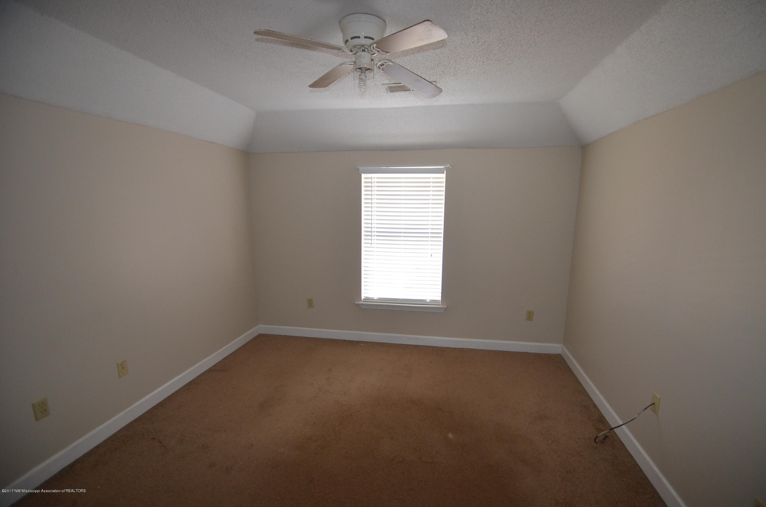 1146 Wilson Ridge Lake Cormorant, MS 38641 - Photo 8 of 9 Bedroom 3