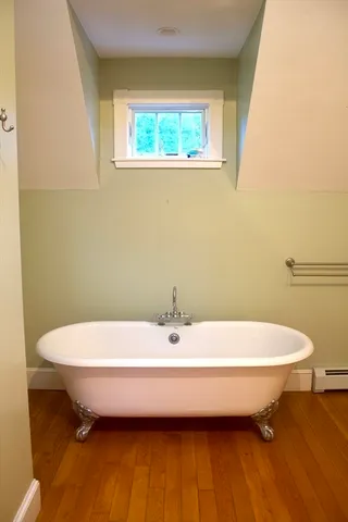 $950,000 | 335 Summer Street, Manchester, MA 01944