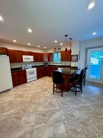 $950,000 | 335 Summer Street, Manchester, MA 01944