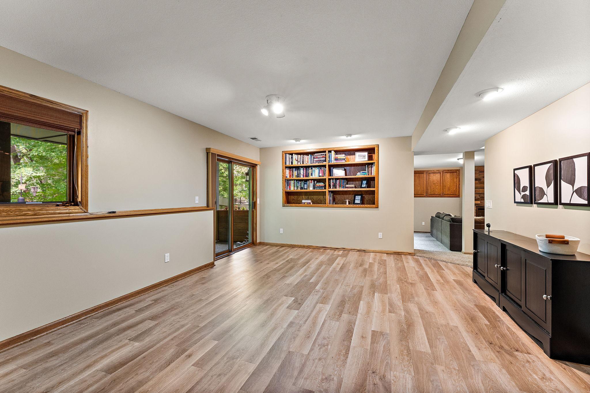11582 Raspberry Hill Road Eden Prairie, MN 55344 - Photo 46 of 63 Gallery Image 46