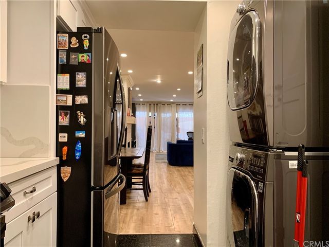 $605,000 | 1236 North Columbus Avenue, Unit 8, Glendale, CA 91202