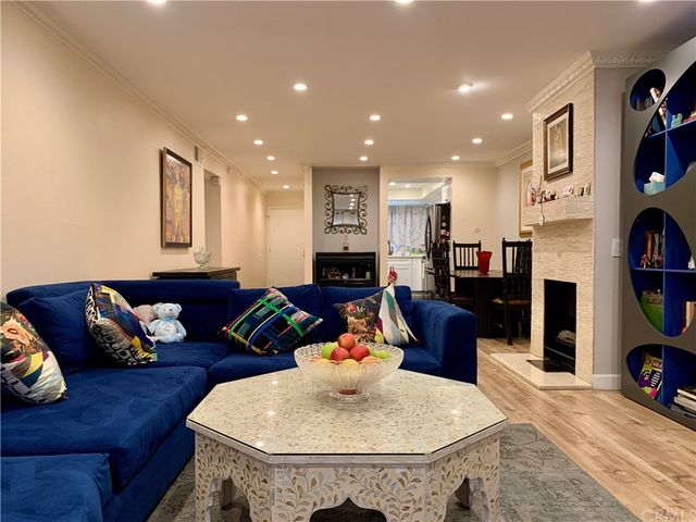 $605,000 | 1236 North Columbus Avenue, Unit 8, Glendale, CA 91202