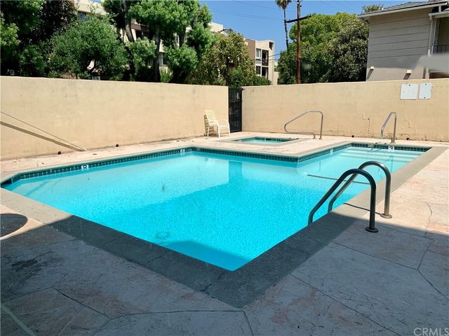 $605,000 | 1236 North Columbus Avenue, Unit 8, Glendale, CA 91202