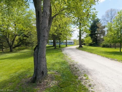 6258 Kennard Road Medina, OH 44256 - Photo 2 of 38