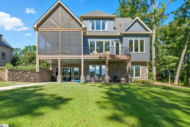 $3,199,900 | 3012 Deep Water Way, West Union, SC 29696