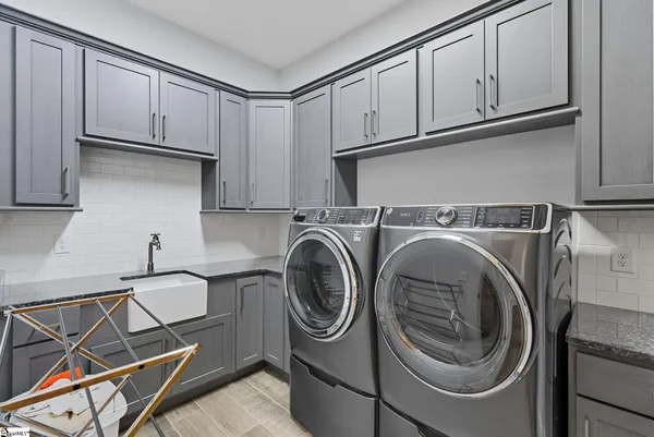 $3,199,900 | 3012 Deep Water Way, West Union, SC 29696