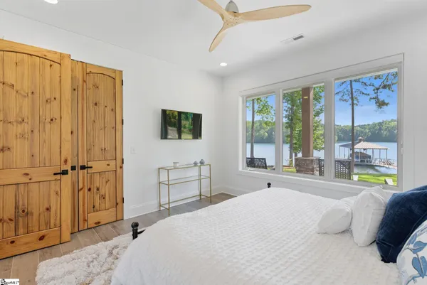 $3,199,900 | 3012 Deep Water Way, West Union, SC 29696