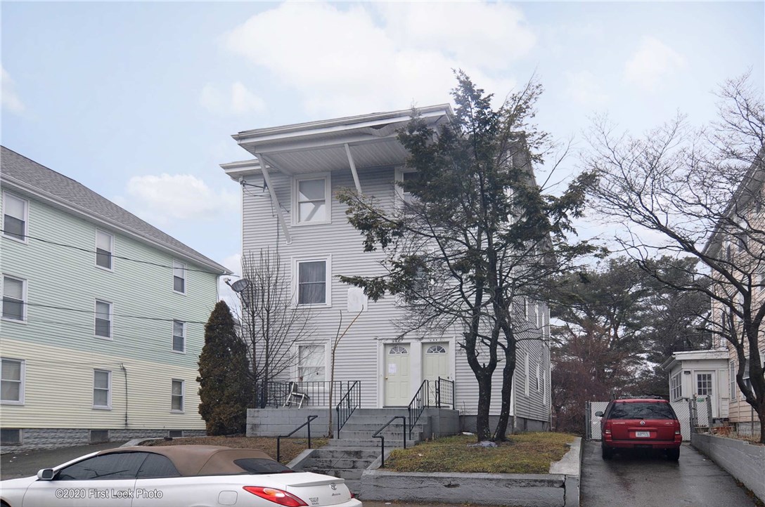 199 Sisson Street Pawtucket, RI 02860 - Photo 1 of 33 Gallery Image 1