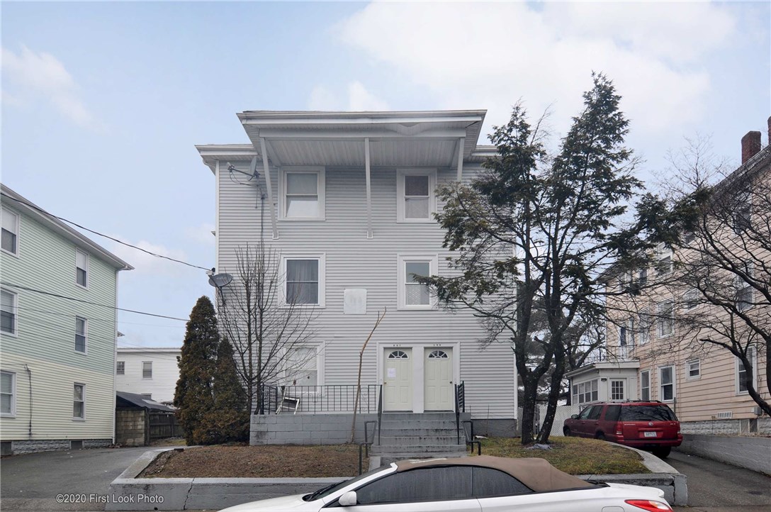 199 Sisson Street Pawtucket, RI 02860 - Photo 2 of 33 Gallery Image 2